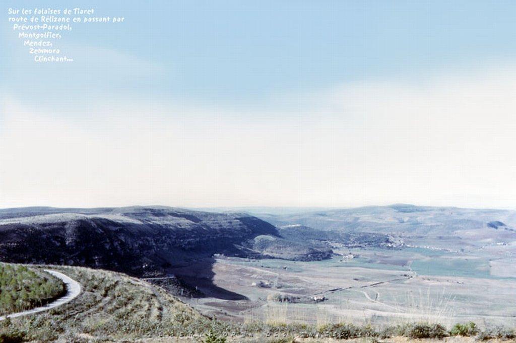 TIARET  LES FALAISES ET LA ROUTE DE RELIZANE.JPG